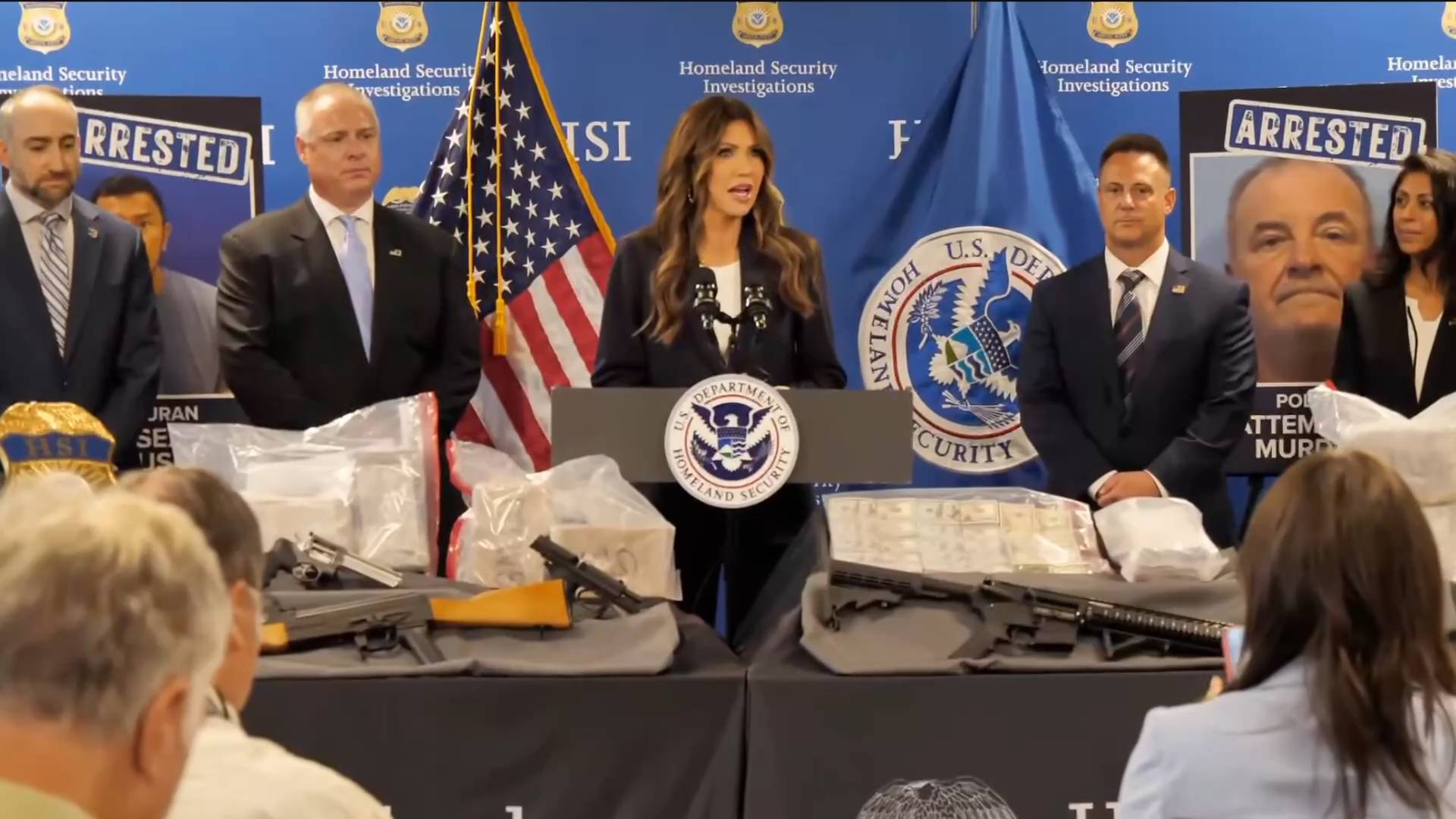 DHS - Sec. Noem: “The elected leaders in this state of Illinois are ignoring the law”