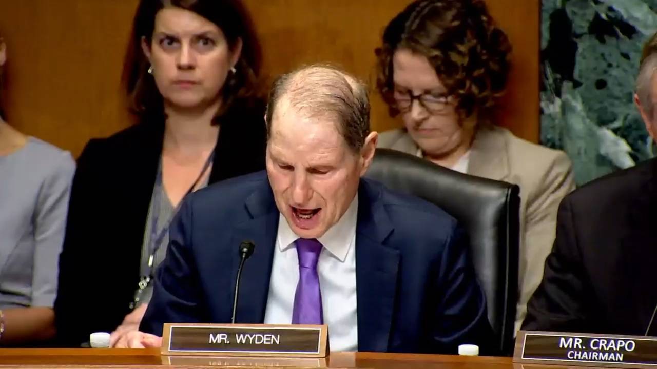 Senate Finance - Sen. Wyden (D-OR): "The U.S. is in the midst of a healthcare calamity"