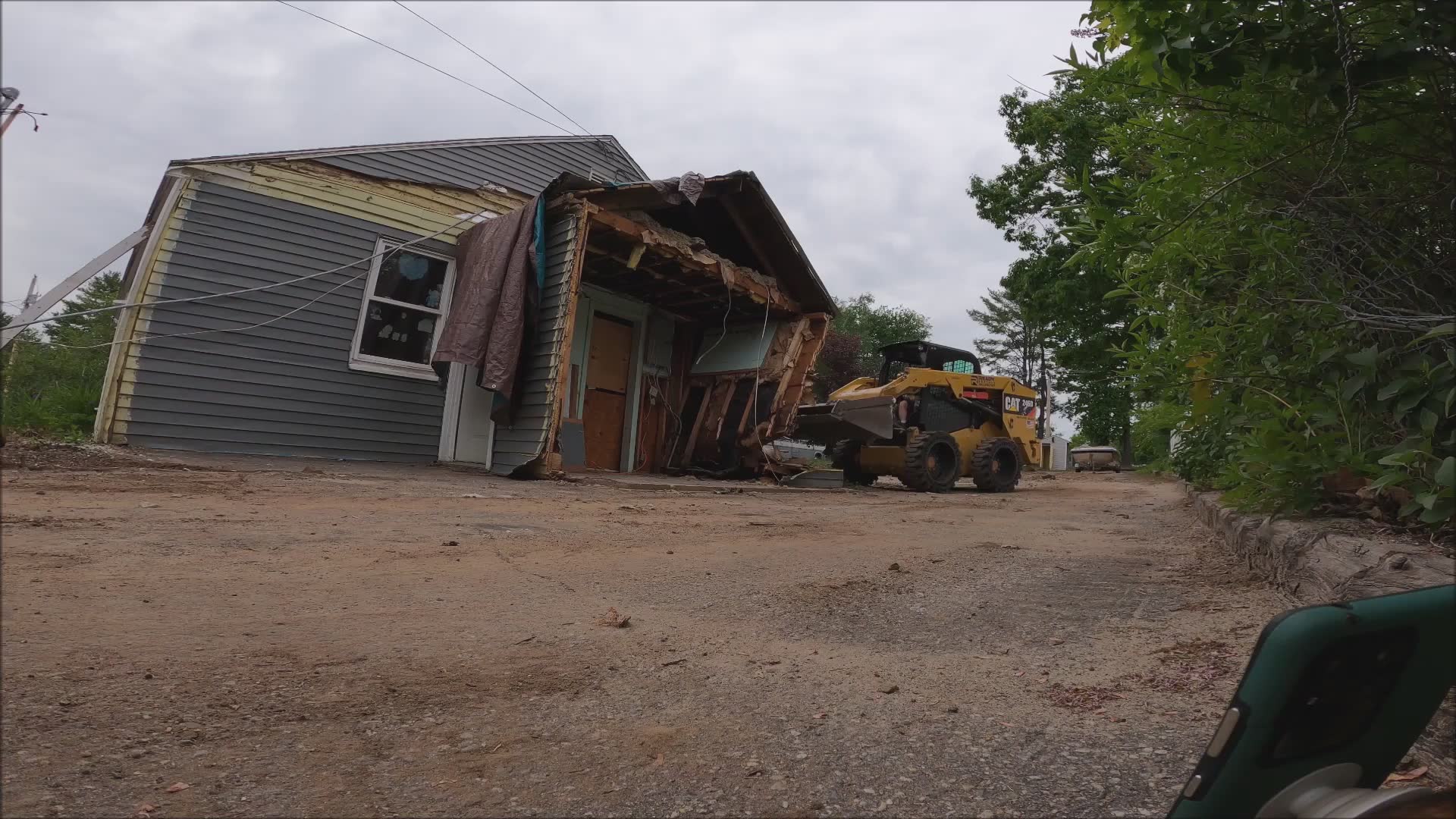 Removal day | Purchased a repo house but trespassers won't go
