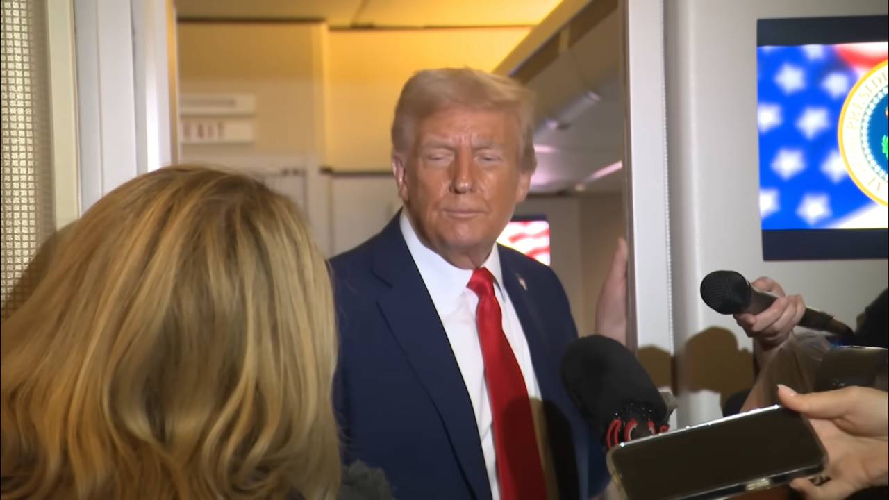09 21 25 White House gaggle - Pres Trump: National guard coming to Memphis "very soon"