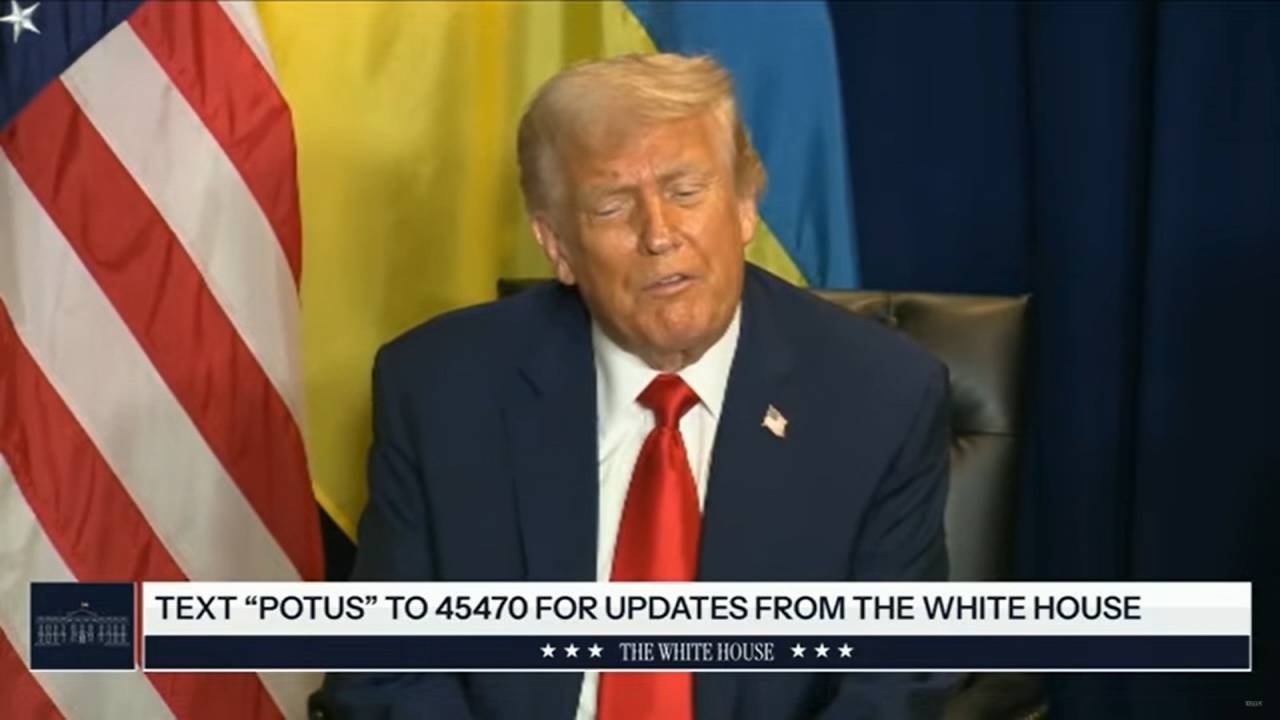 White House - Pres Trump on Ukraine: "They are good fighters"