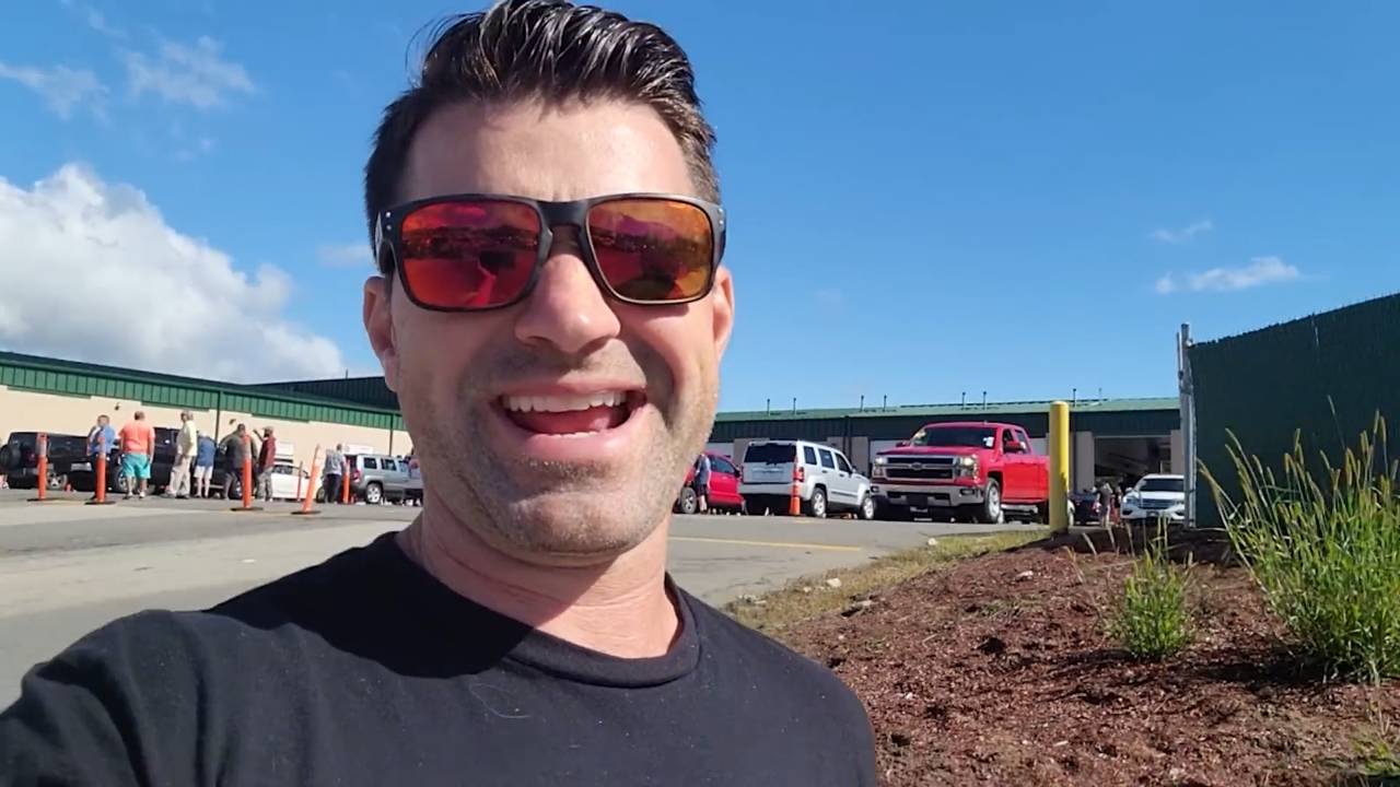 Risky blind purchase of repossessed vehicle