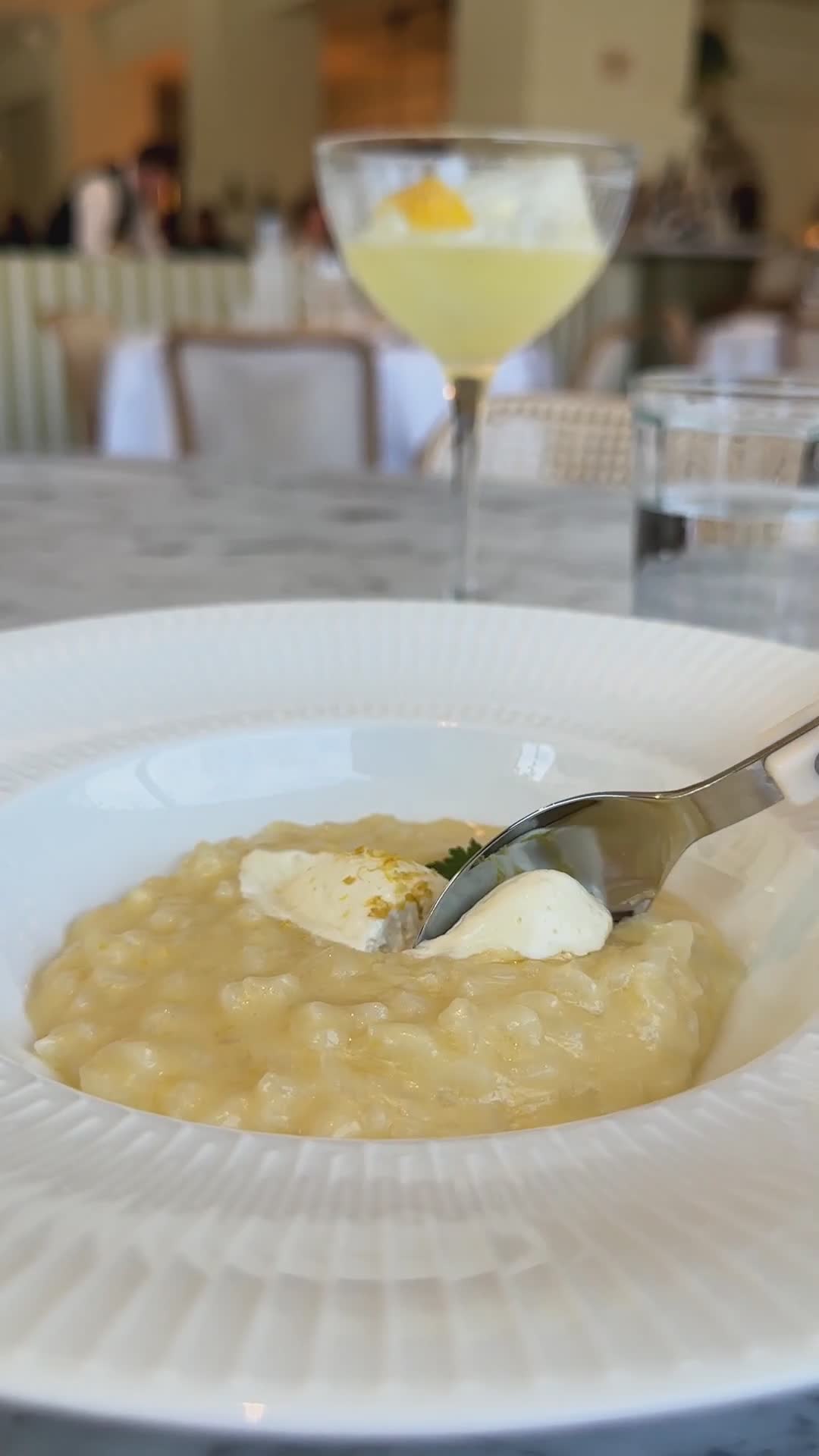 Slik ser et måltid ut på Café Savoy i Helsinki, Finland – slik opplevde vi det