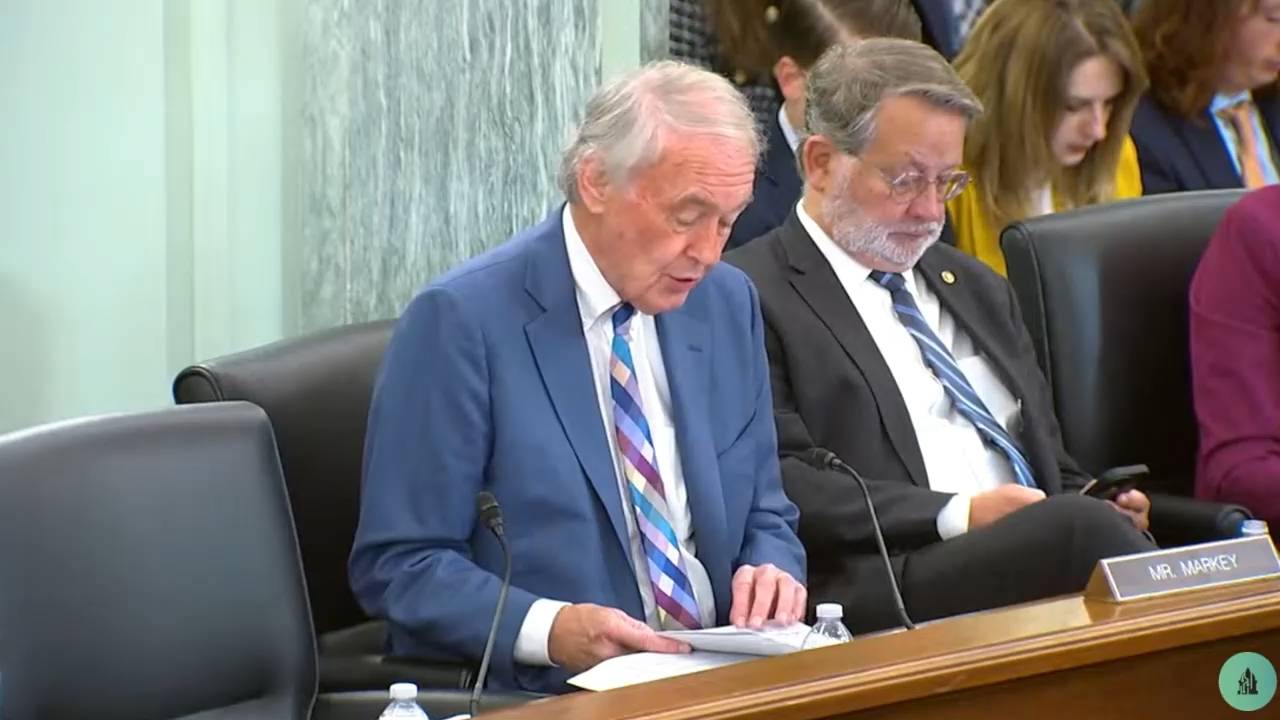 Senate Commerce - Sen. Cruz (R-TX) on Sen. Markey's amendment: "This amendment is a partisan critique of President Trump"