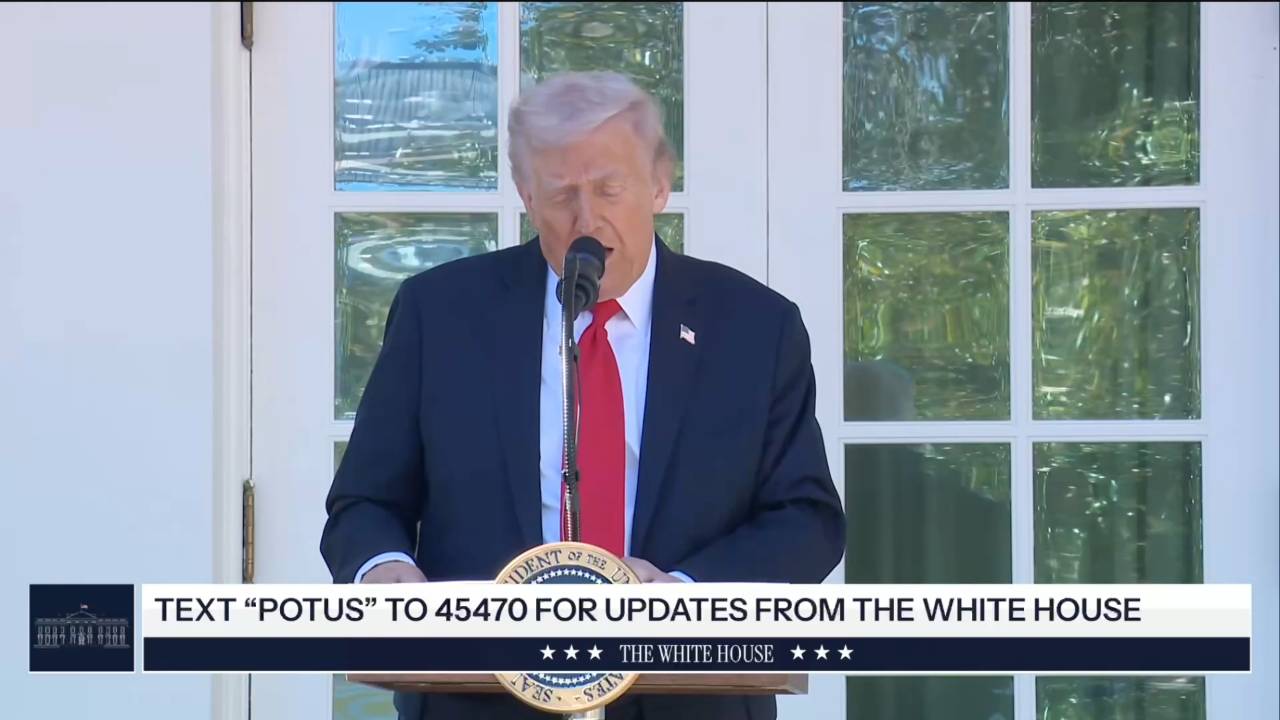 The White House - President Trump on ‘Kate’s Law:’ “if you come back and get caught you have to spend 10 years in jail”