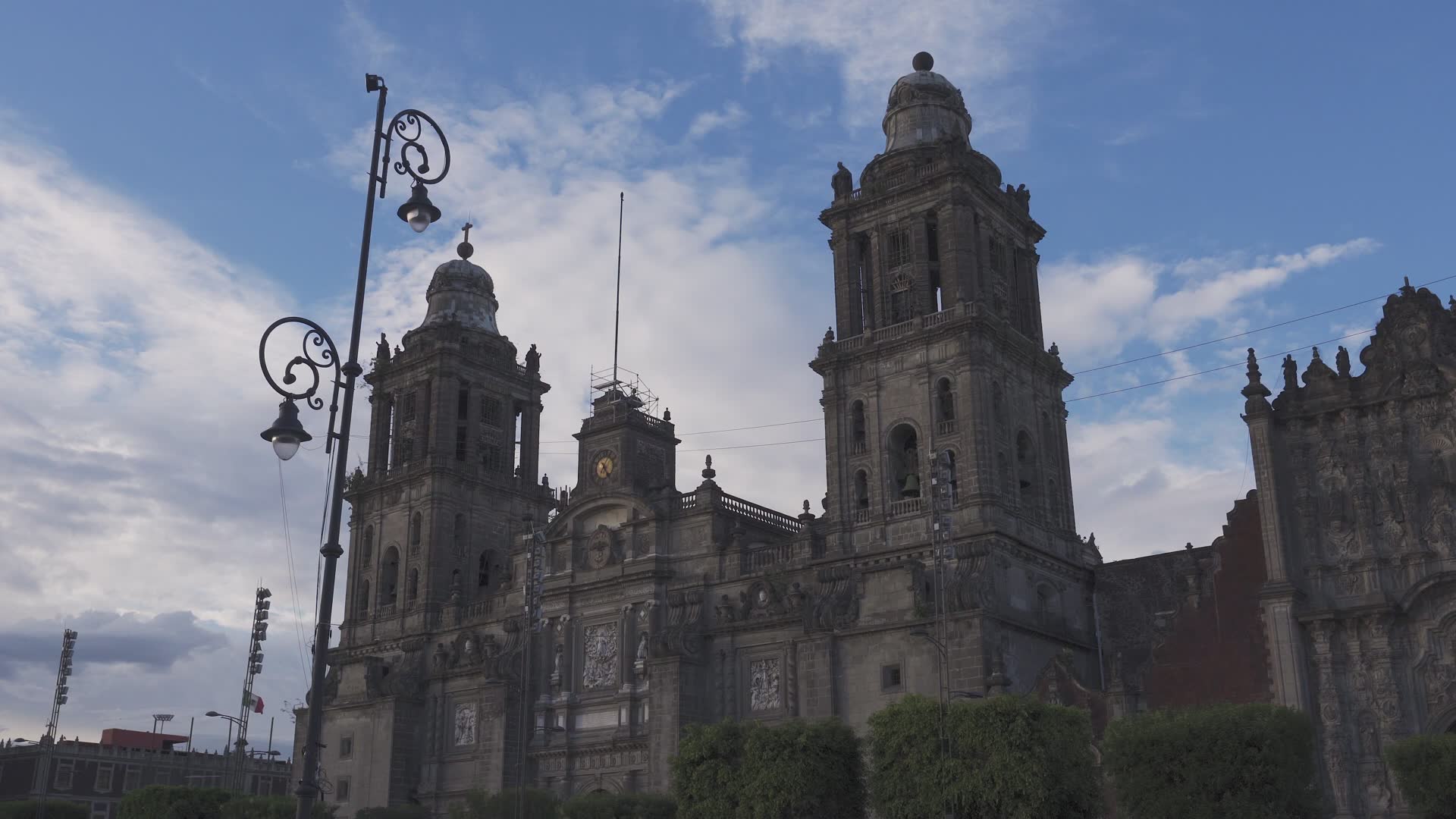 2040 dager gammel mole på Pujol i Mexico City – den beste restauranten i Mexico – slik opplevde vi det
