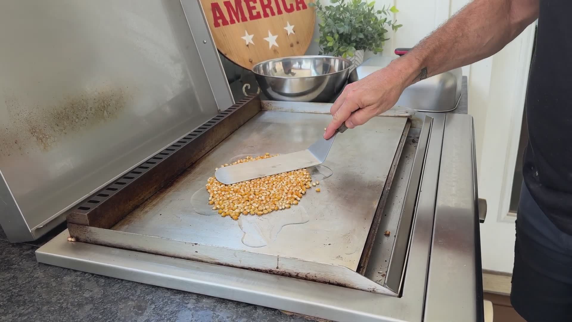 Making popcorn on your griddle