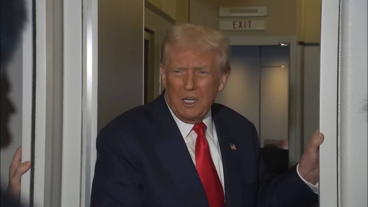 Air Force One gaggle - Pres. Trump: China 'congratulated me on the tremendous success that we've had'