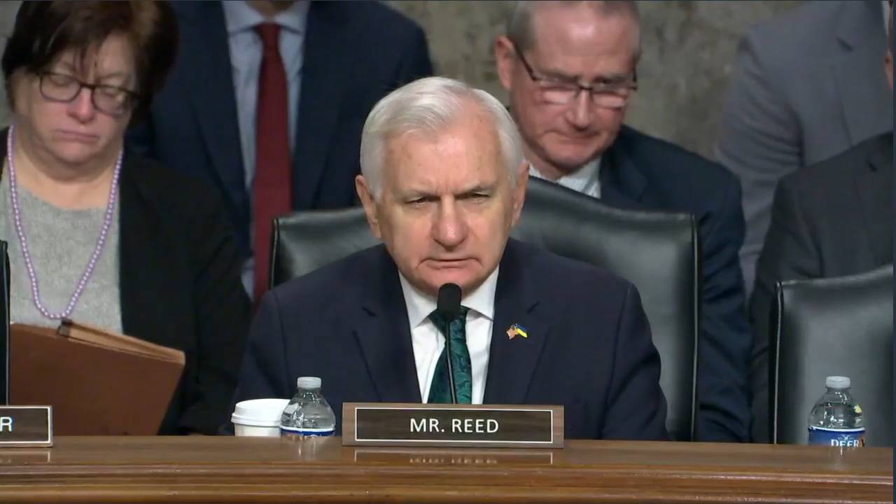 Senate armed services - Sen. Reed (D-RI) asks questions about nuclear testing