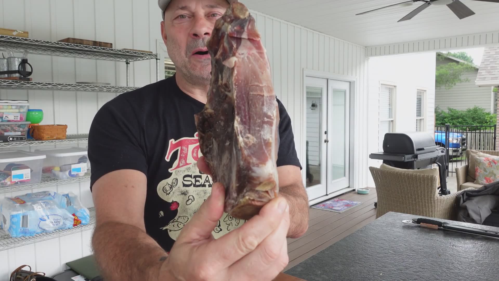 Making Italian prosciutto at home