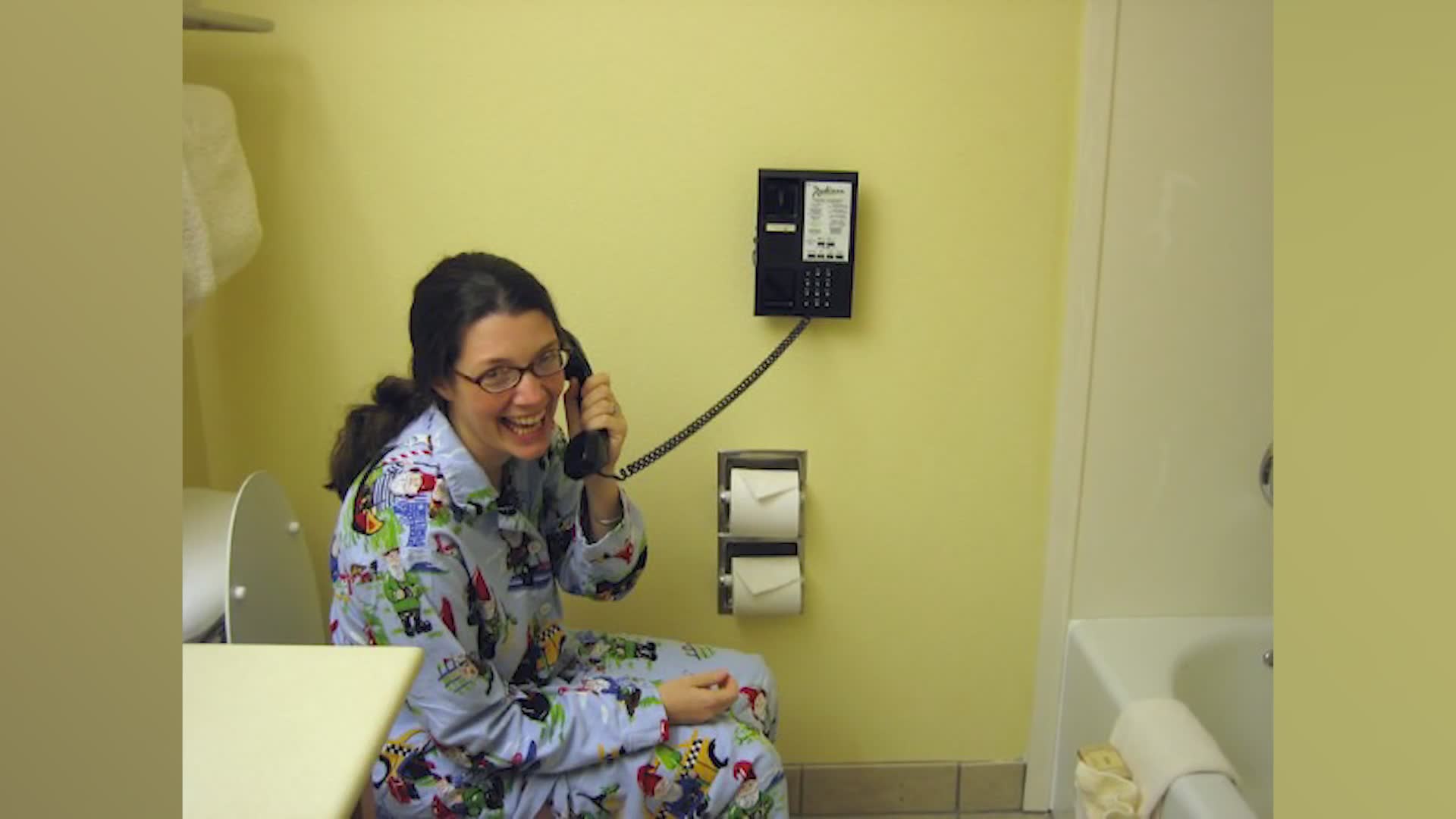 15 things that everybody should do in the bathroom