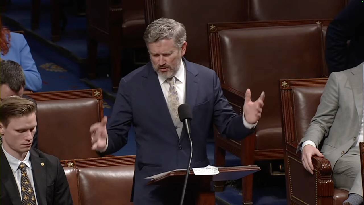 Epstein Vote– Rep. Massie (R-KY): “He’s trying to categorize the pedophiles as victims.”