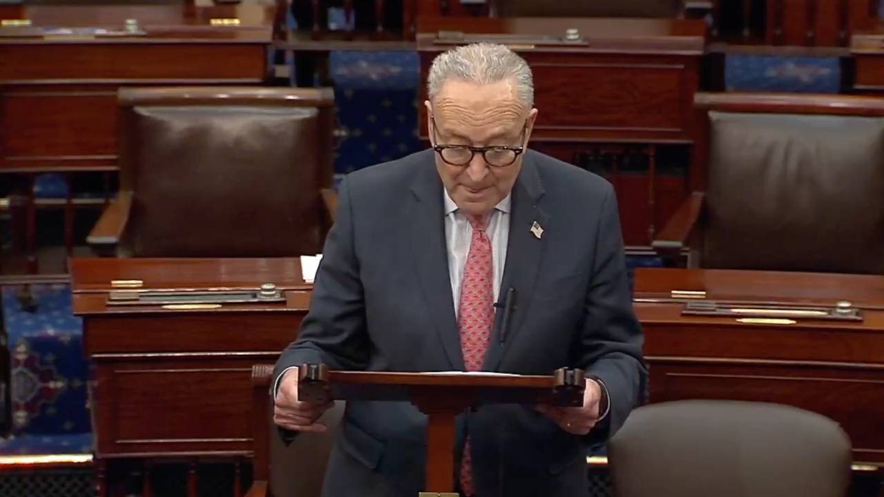 US Senate Floor - Sen. Schumer (D-NY): “The senate has now passed the Epstein bill as soon as it comes over from the house”
