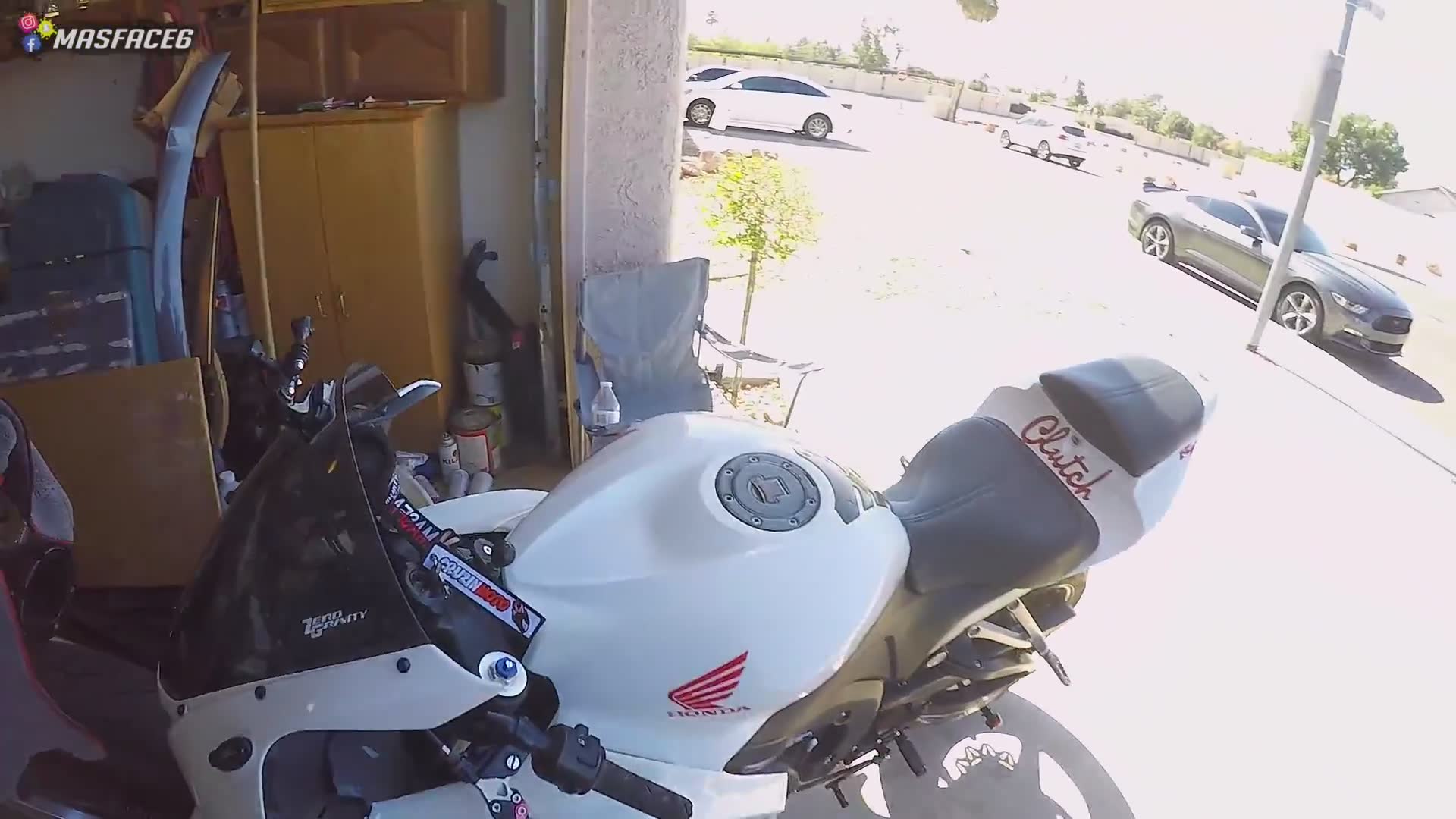 Awkward interaction when rider asks stranger to help clean motorcycl