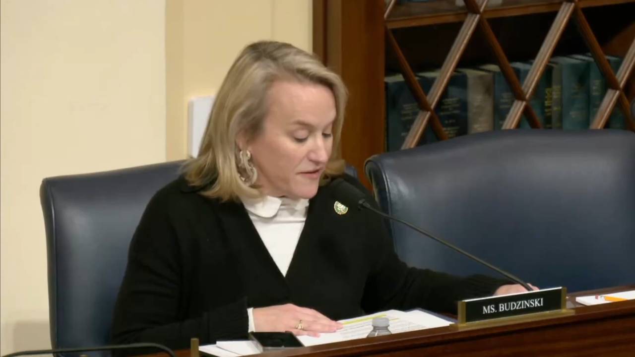 House Veterans' Affairs - Rep. Budzinski (D-IL): “How can we fund these giveaways to the wealthiest but cut home loan benefits for disabled veterans”