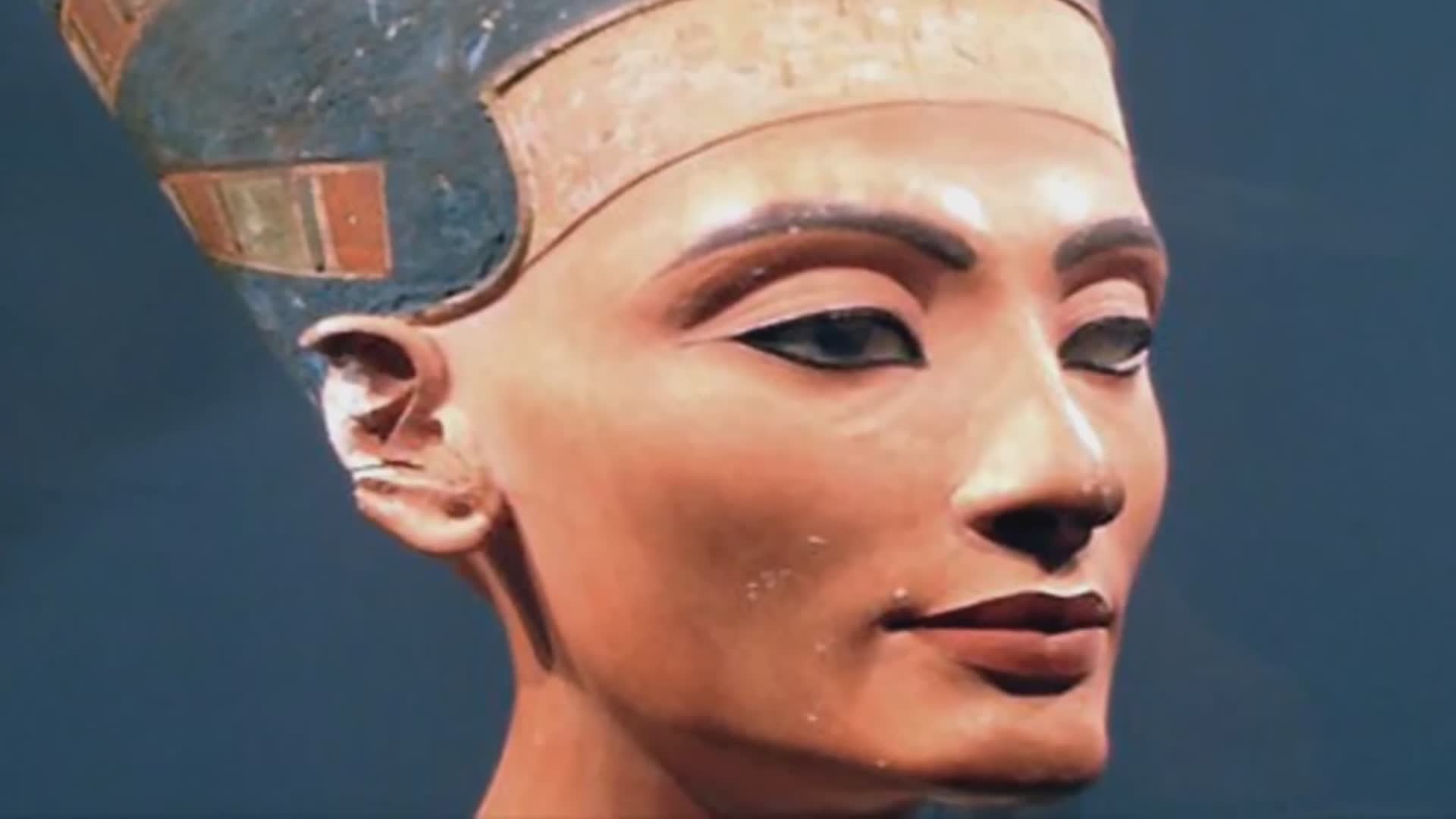 Archaeological controversies that have scholars divided