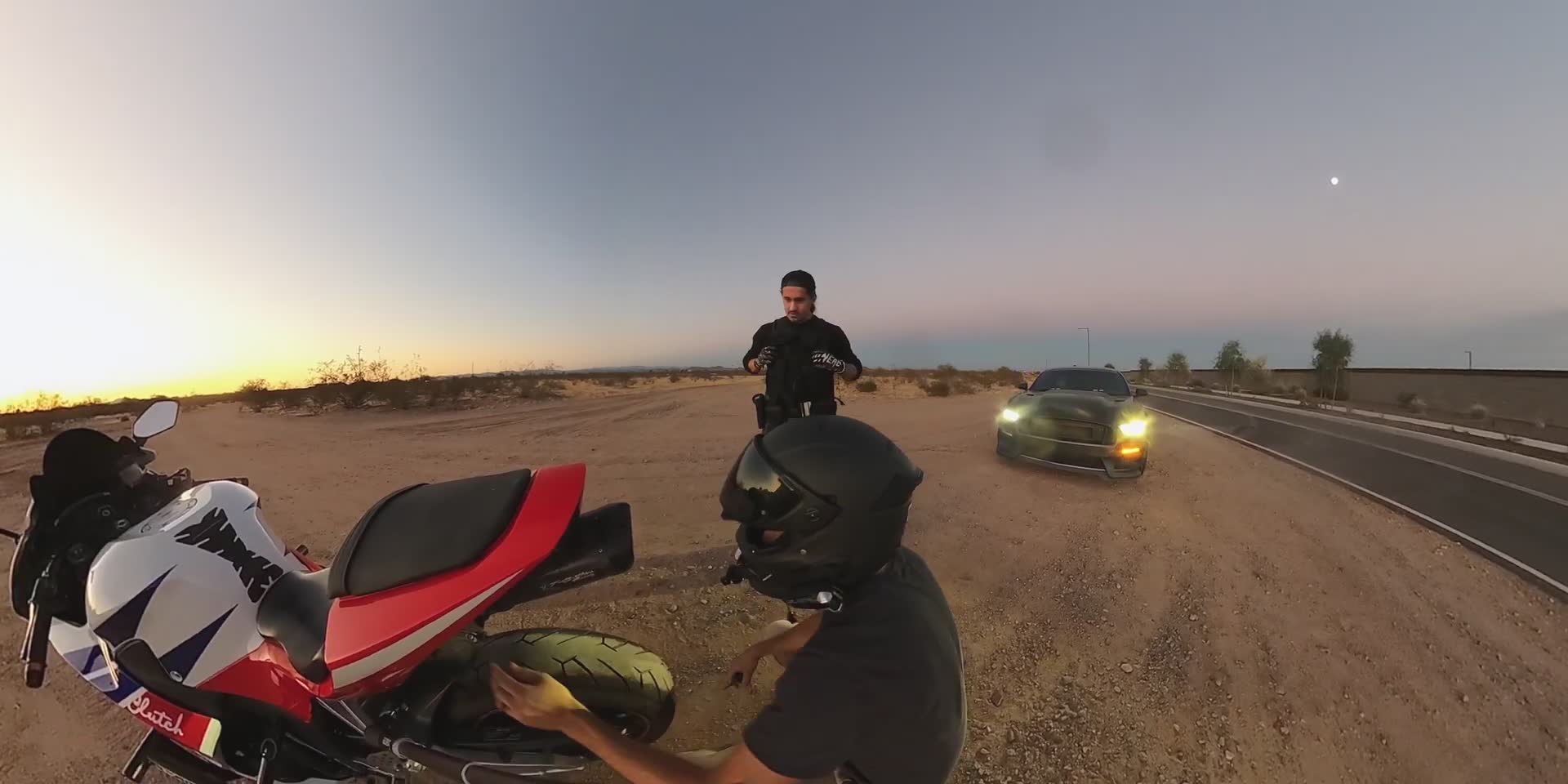 Fake police officer attempts to take rider's keys during suspicious traffic stop