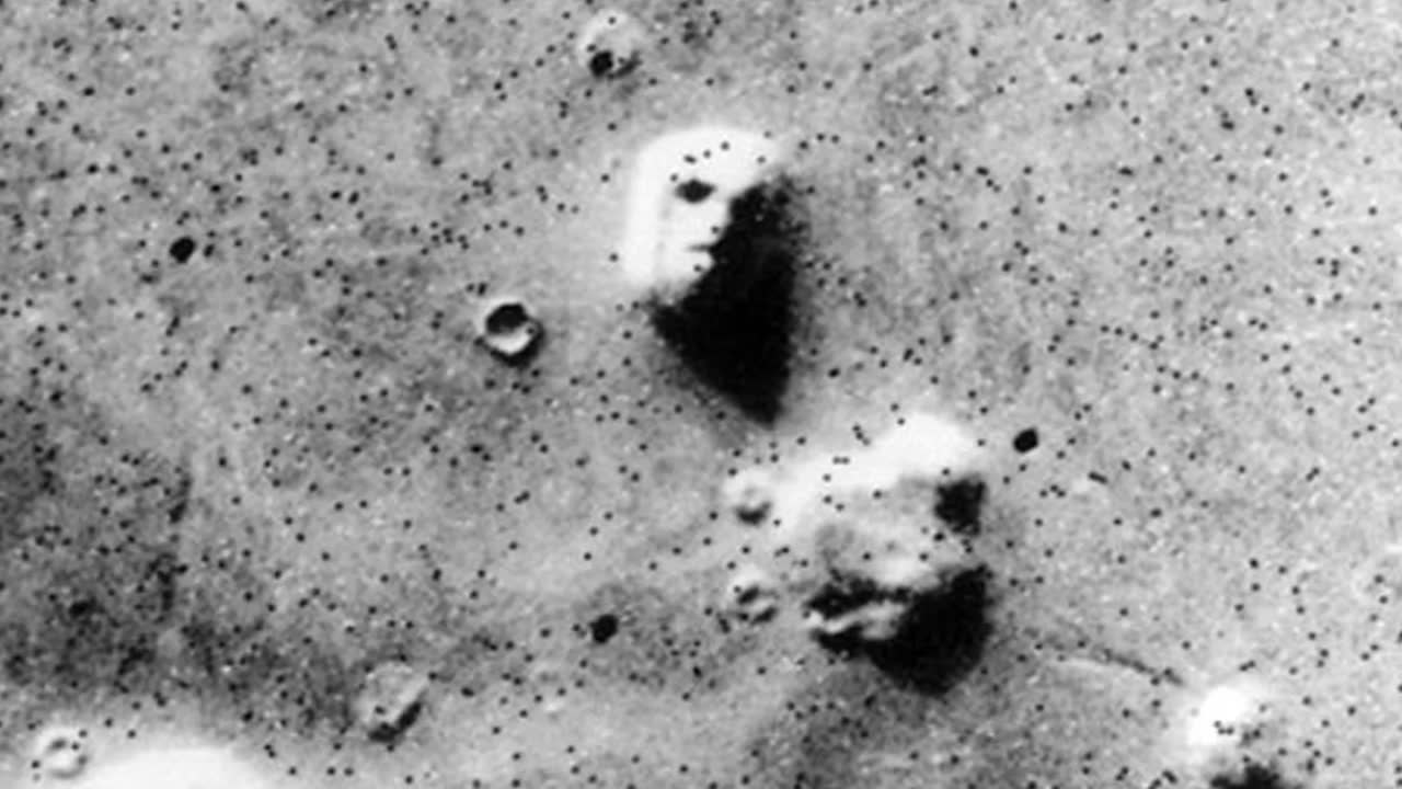 Amazing things found in space that resemble things found on earth