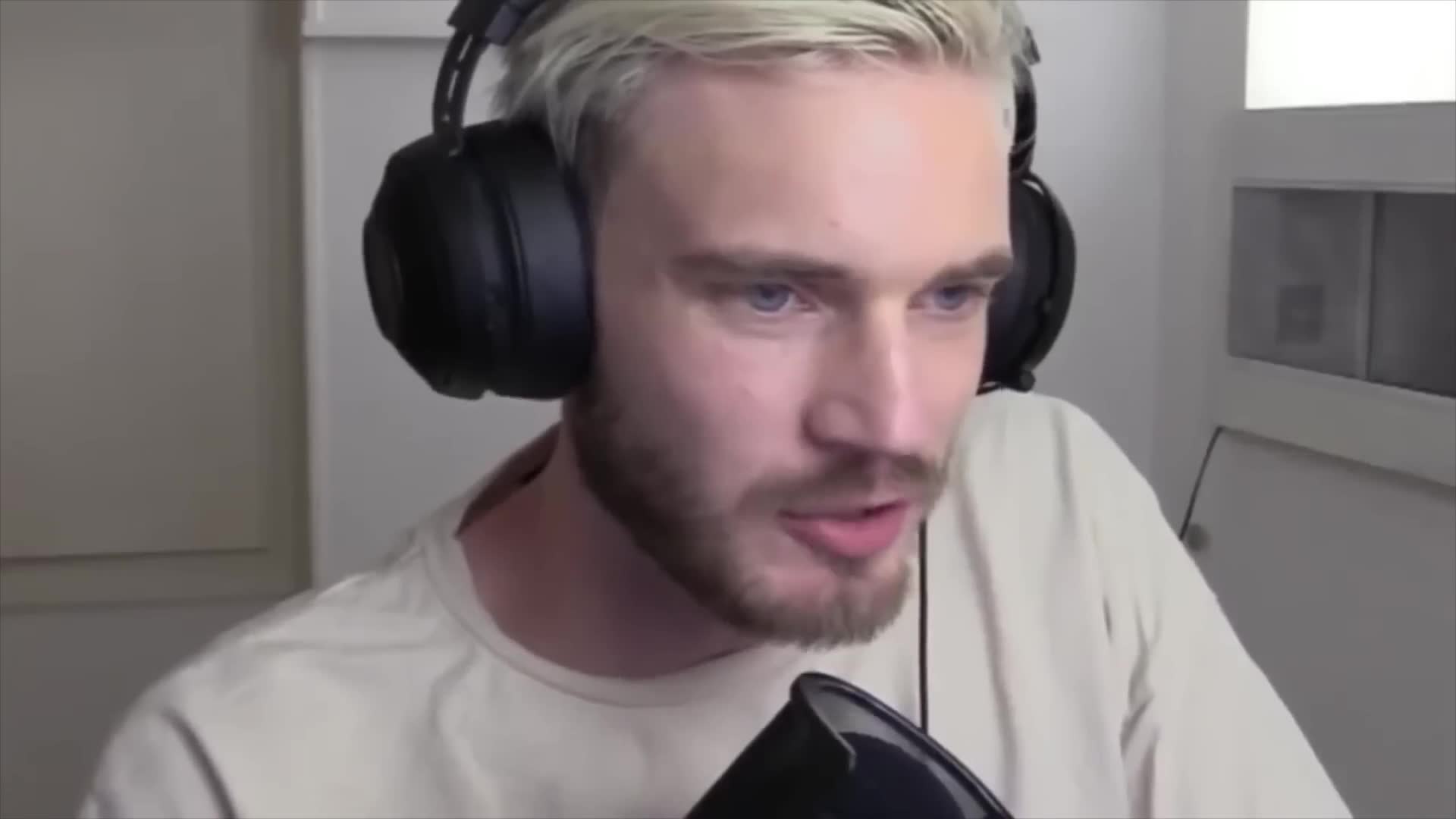 YouTube veteran's thoughts on controversial philanthropy creator