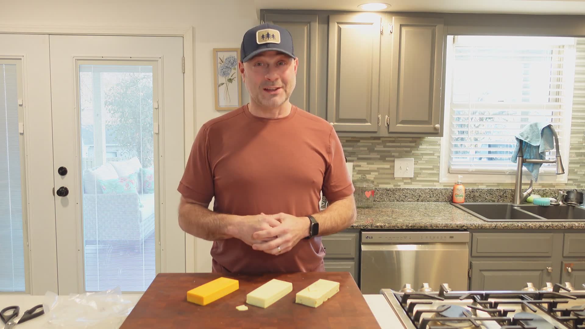 Cold-smoked cheese for amazing flavor