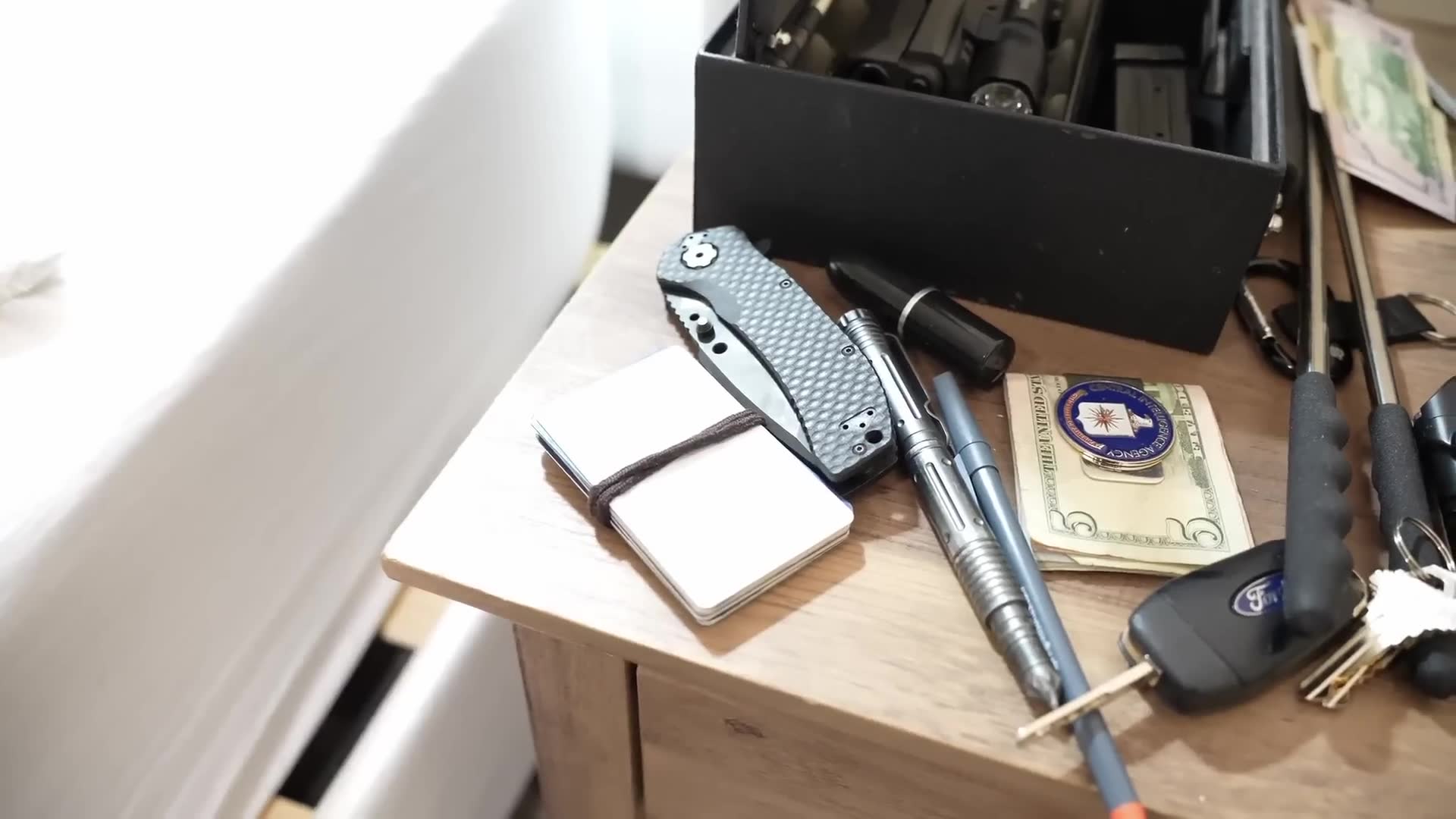 Bedside defensive gear arrangement
