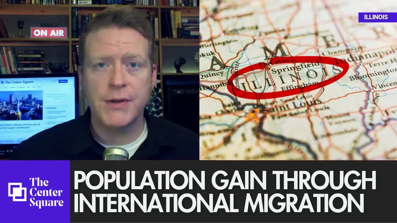 Illinois' population gain through international migration