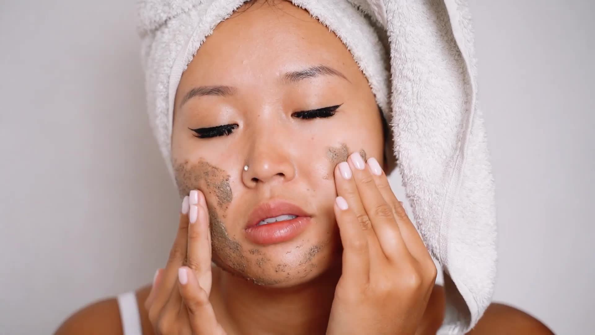 How to exfoliate your skin with ahas bhas phas and enzymes properly