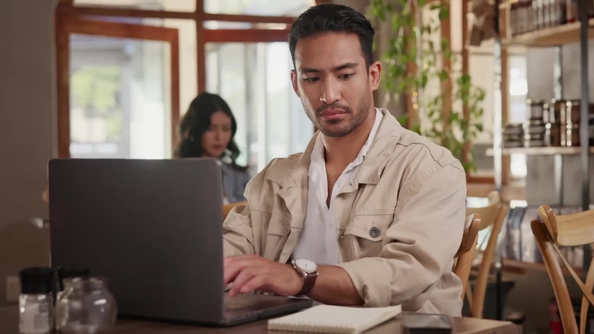 Steps to completely vanish from dangerous former partners who won't stop