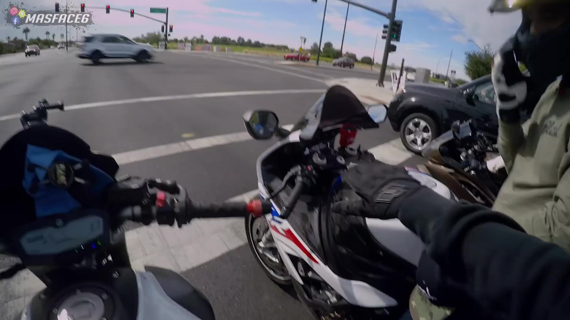 Collaboration with fellow motorcycle YouTuber visiting Arizona