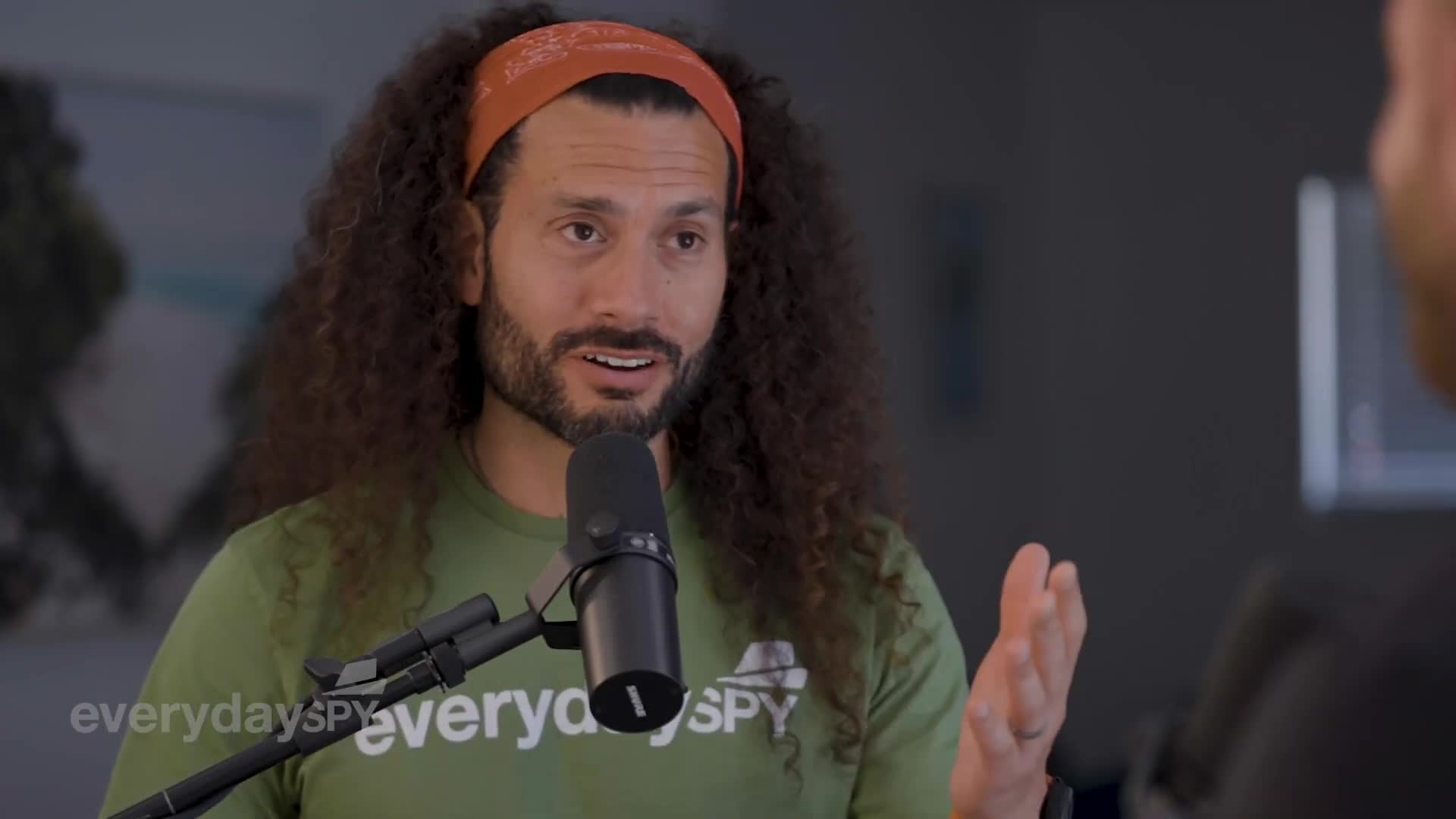 Former intelligence officer on how emotional awareness predicts achievement