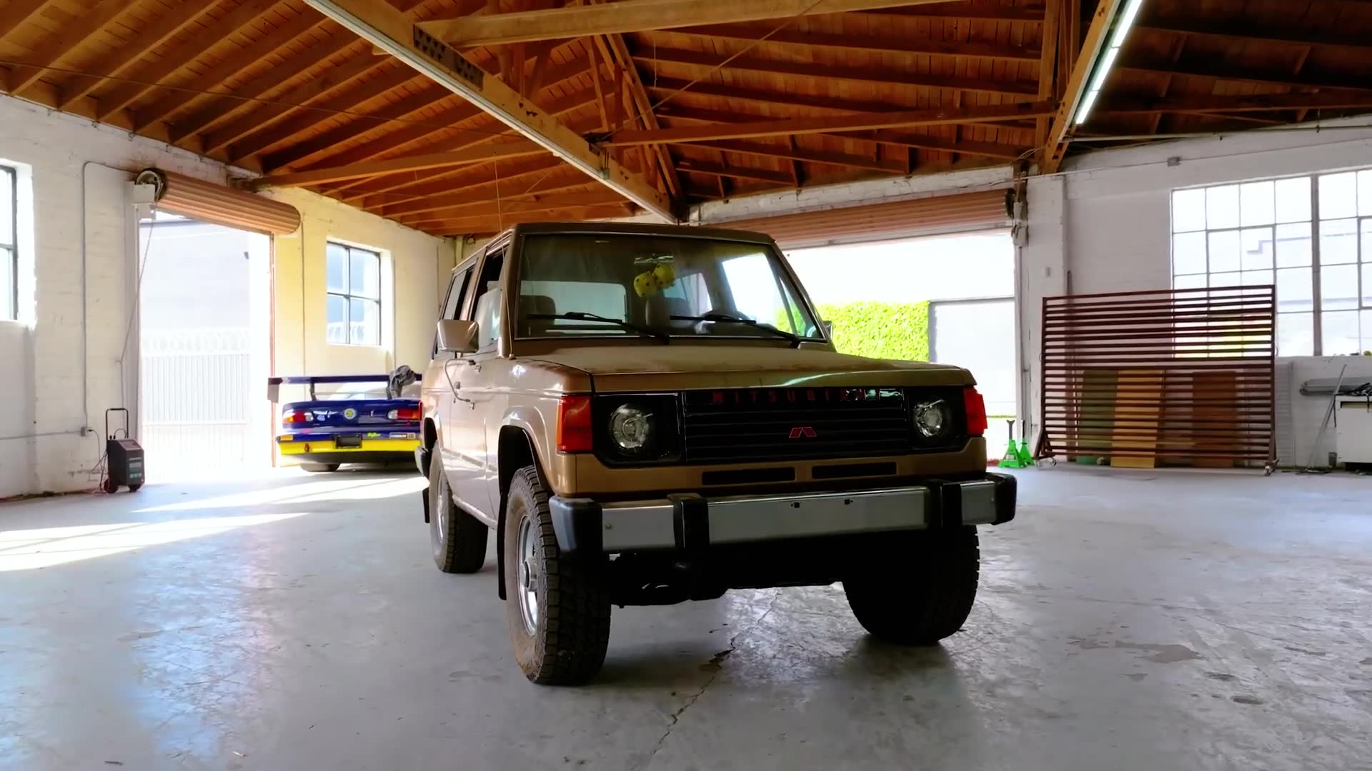 Can we fix a broken Pajero for minimal money?