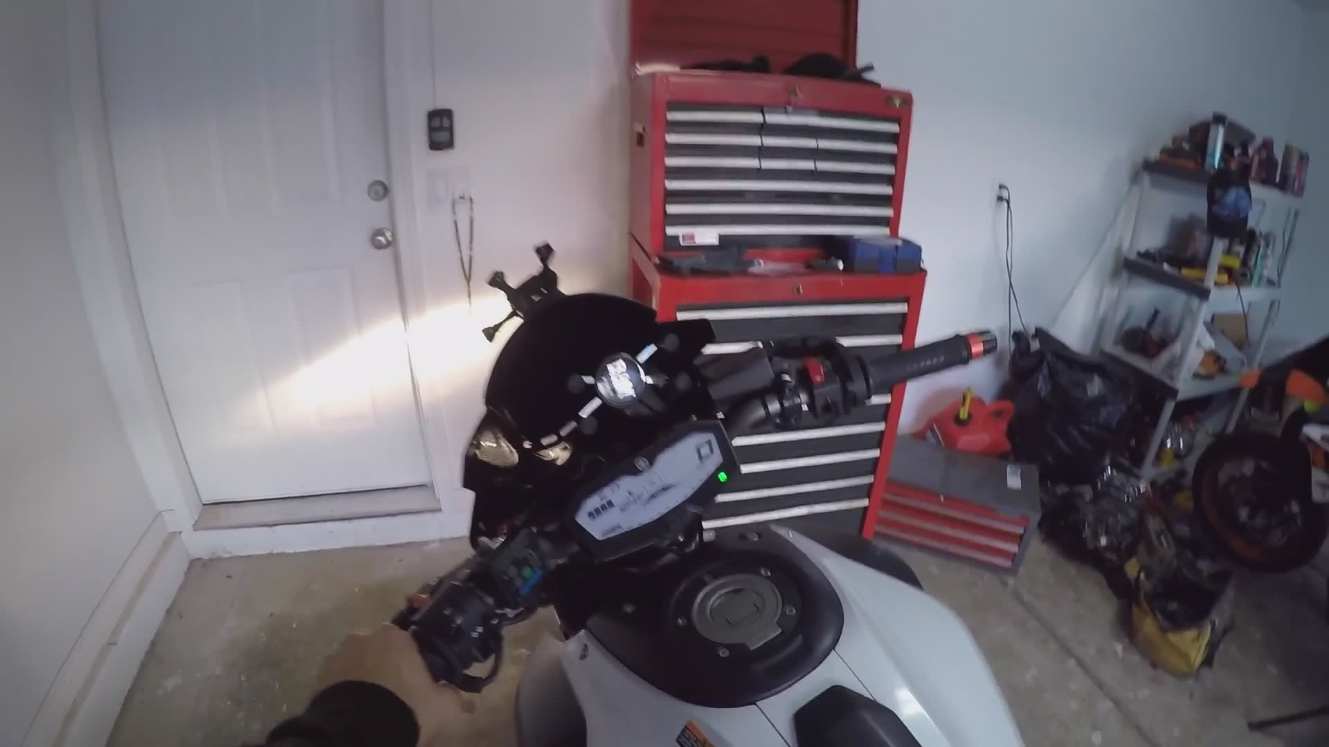 Proper motorcycle oil change tutorial that every bike owner should watch and learn