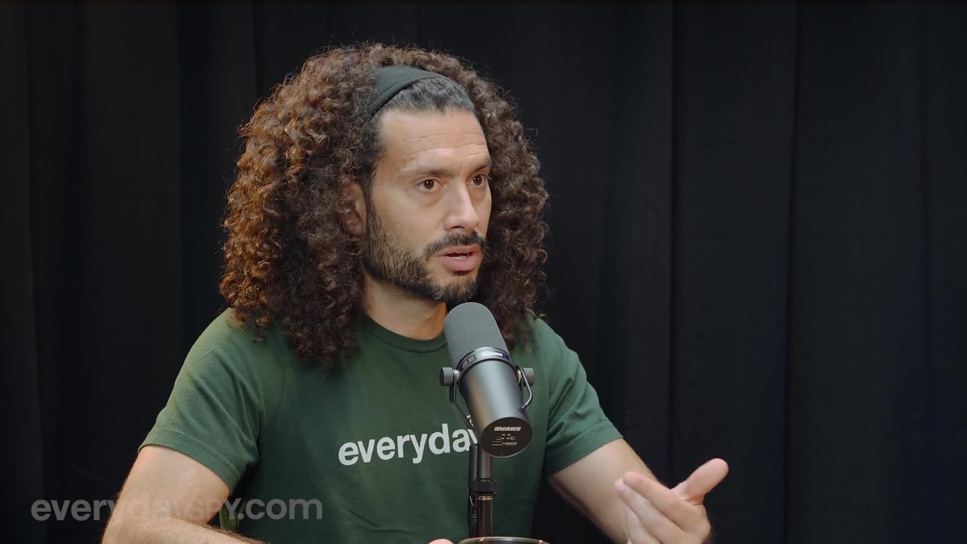 Intelligence veteran shares tradecraft for generating substantial personal wealth