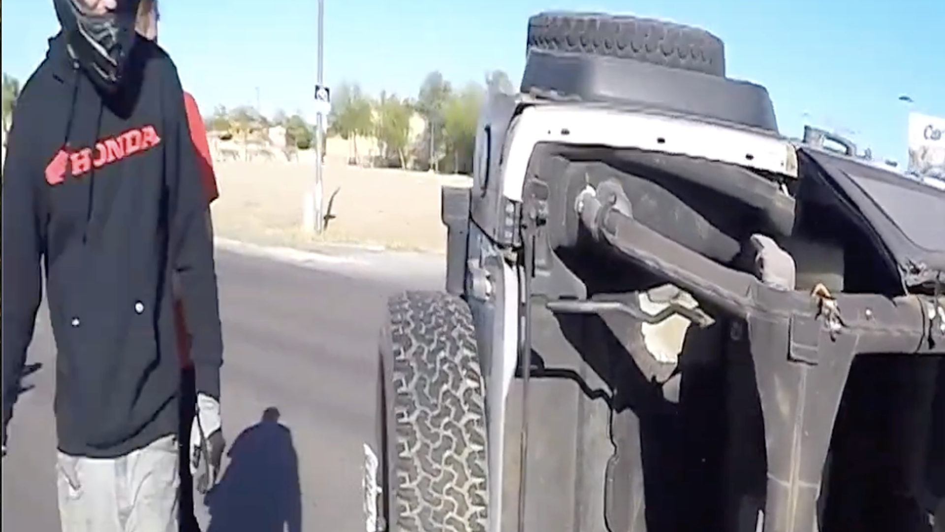 Motorcycle riders witness a terrifying jeep rollover accident right in front of them
