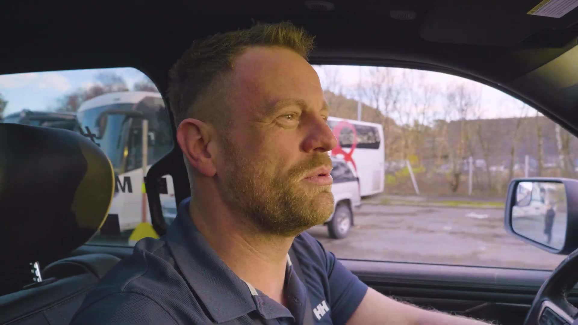 Bruker en dag sammen med Morten Lyngøy og bilene hans