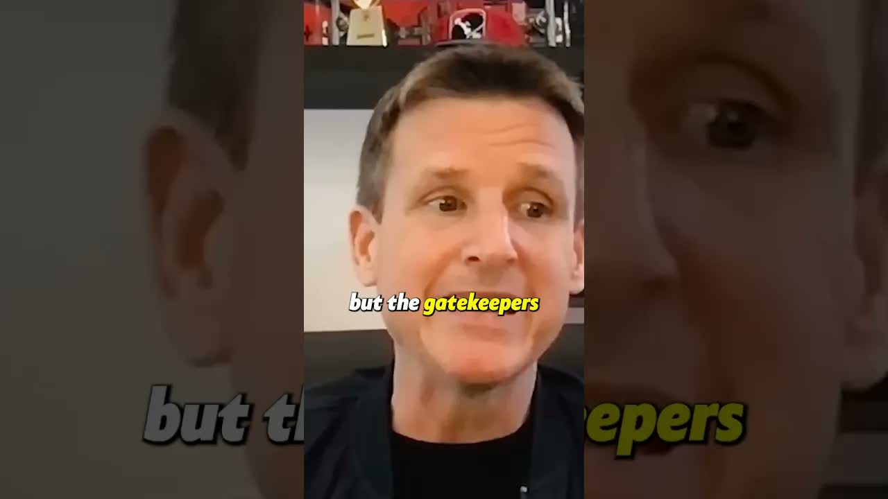 How To Become a Millionaire in Hollywood According to @robdyrdek