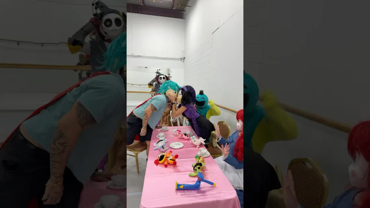 LILLY LOVE BRAIDS CAUGHT KISSING!!