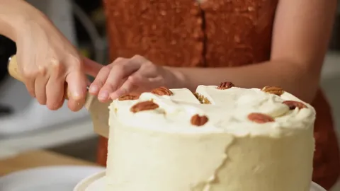 How to bake an exceptional carrot cake every time