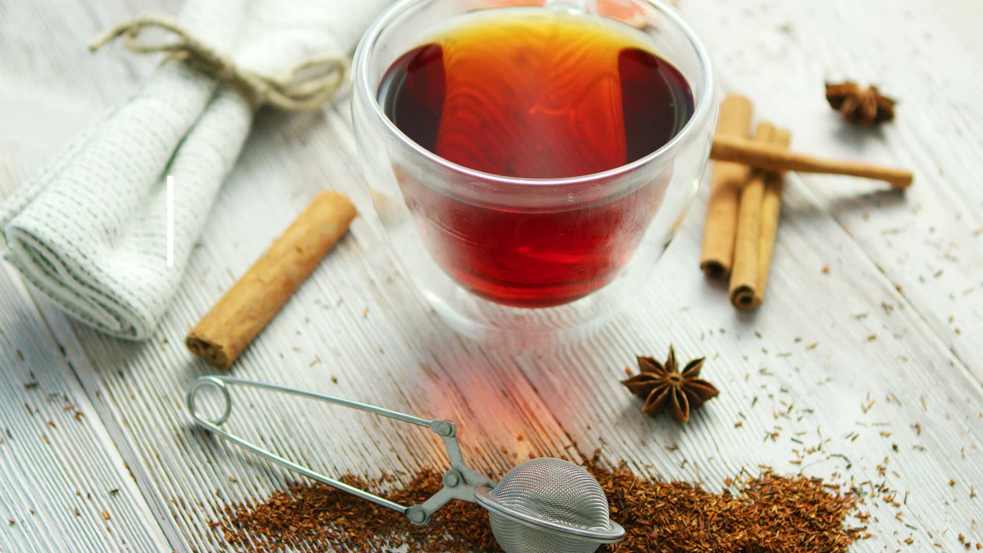 Top 5 ways tea can improve your health!