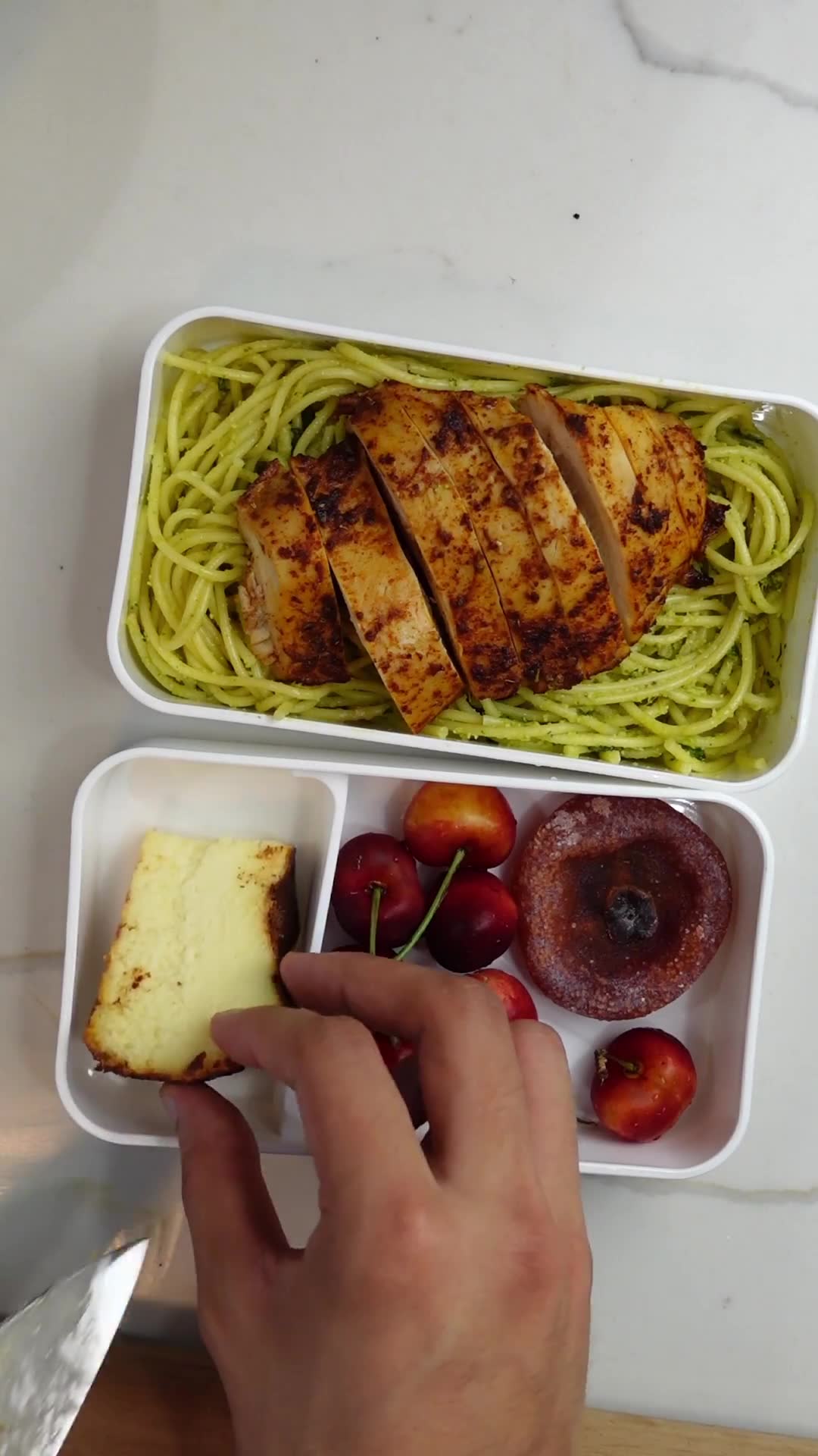 Building the perfect work lunch with variety and nutrition
