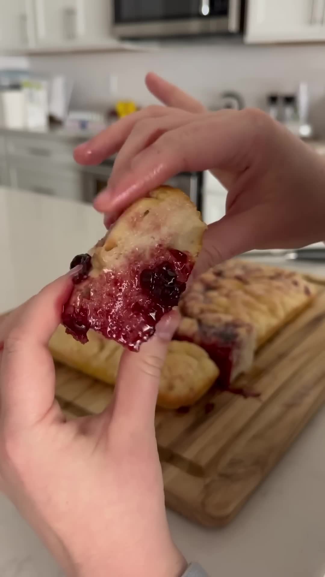 Tutorial for making fluffy jam donuts using focaccia method