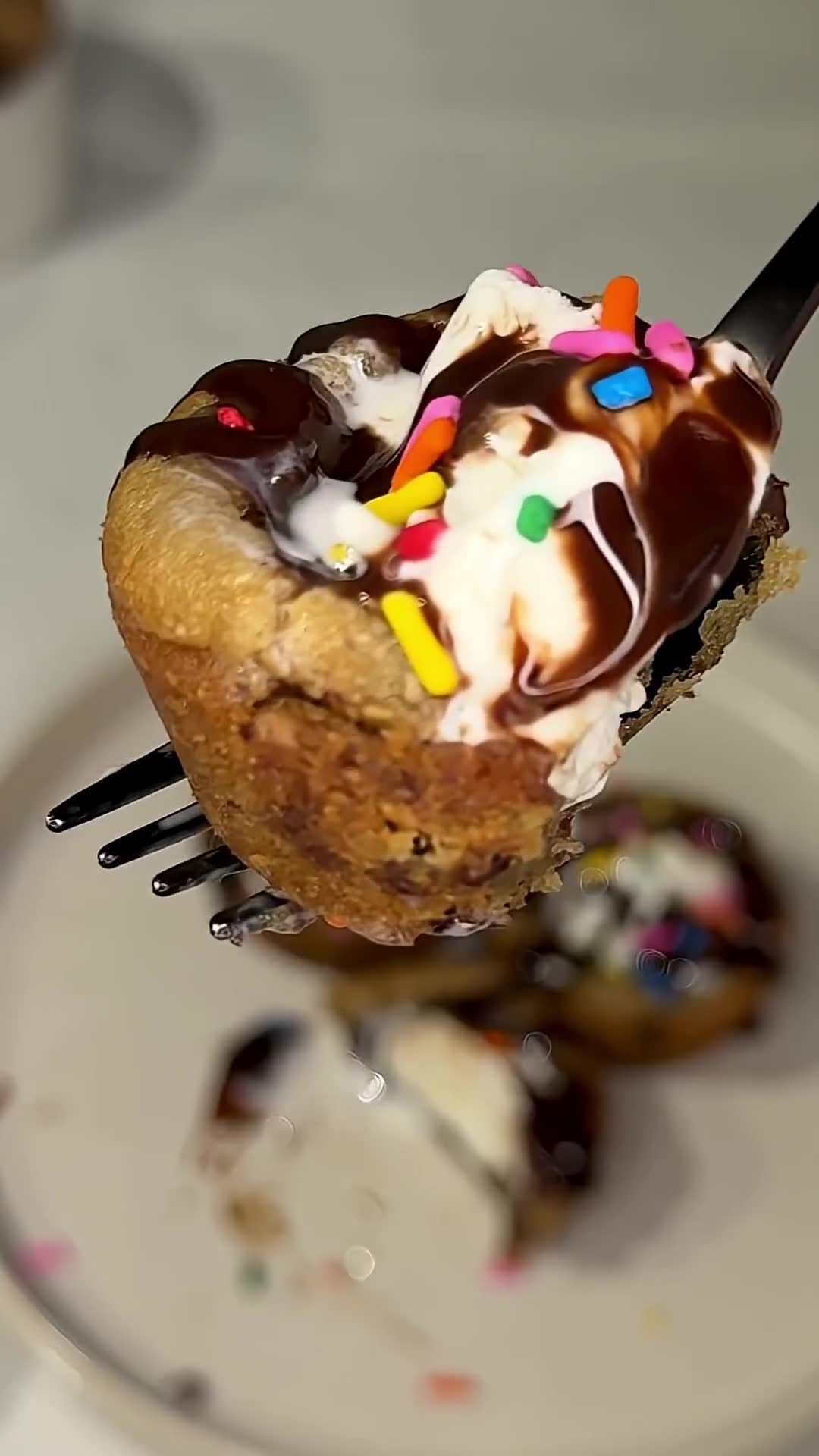 Baked cookie cups create vessel for frozen treats at home