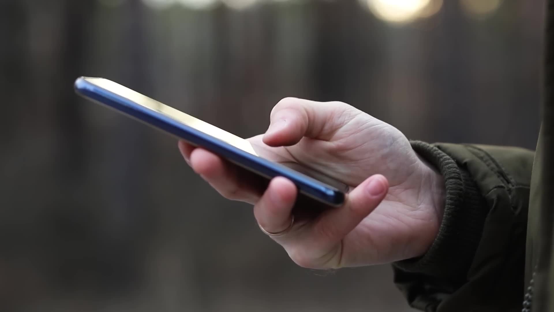 How to tell if online medical info is fake