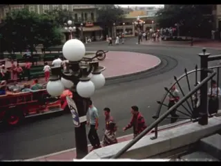 ["Keystone Readers Service", silent, footage]
