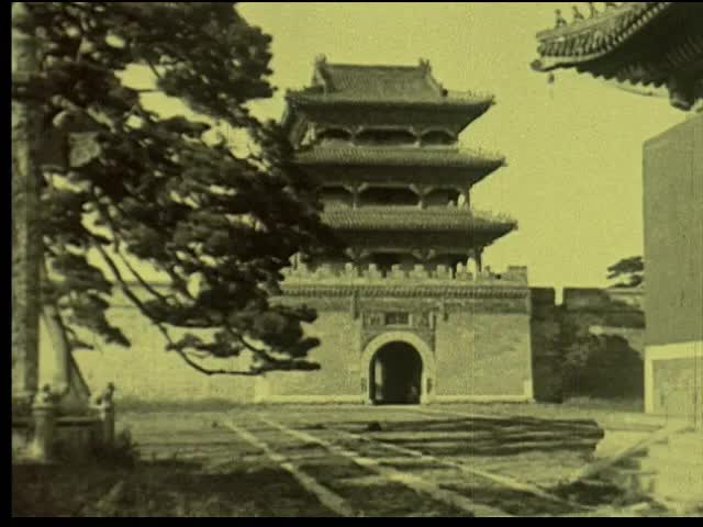 0950 China And The Chinese