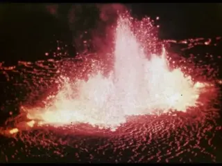Kileaua And Mauna Loa (silent, raw footage)
