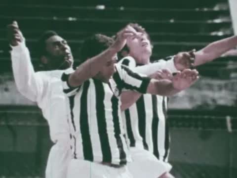 Pele - The Master And His Method - Trapping And Heading (1973)