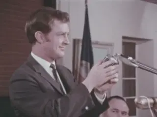 Microphone Speaking (1969)