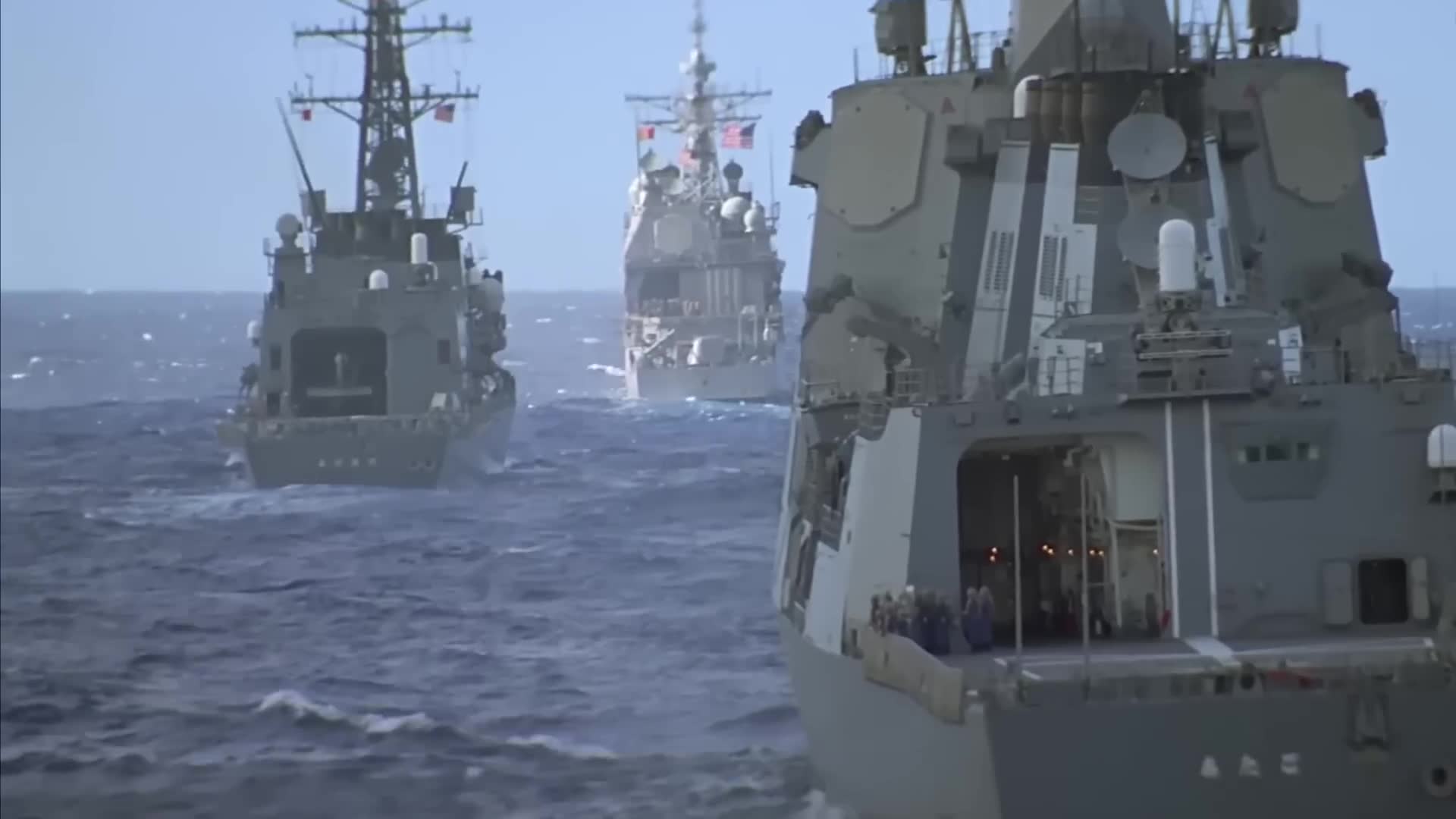 Venezuelan coast guard vessel violates safety distance
