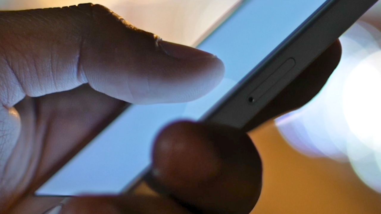 Your smartphone is secretly harming you in ways most people never notice